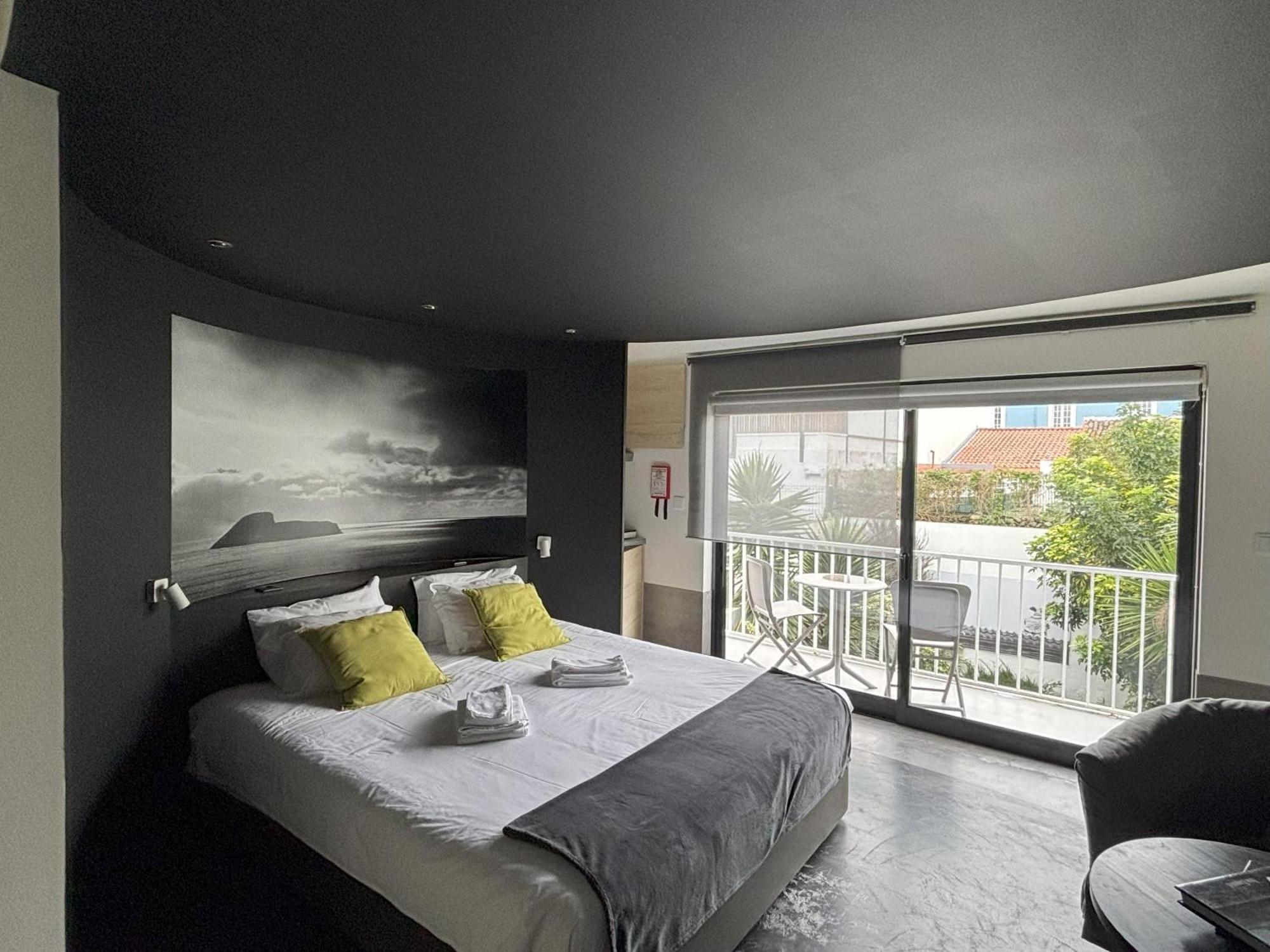 Apartmán Luzz Me - Casa De Angra Angra do Heroísmo Exteriér fotografie